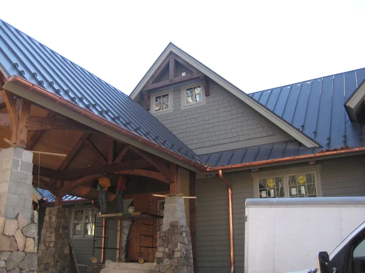Craftsman Roofing team delivering quality roofing work in Sterling